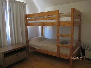 bedroom2